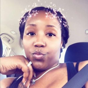 Meet your Posher, Shanta